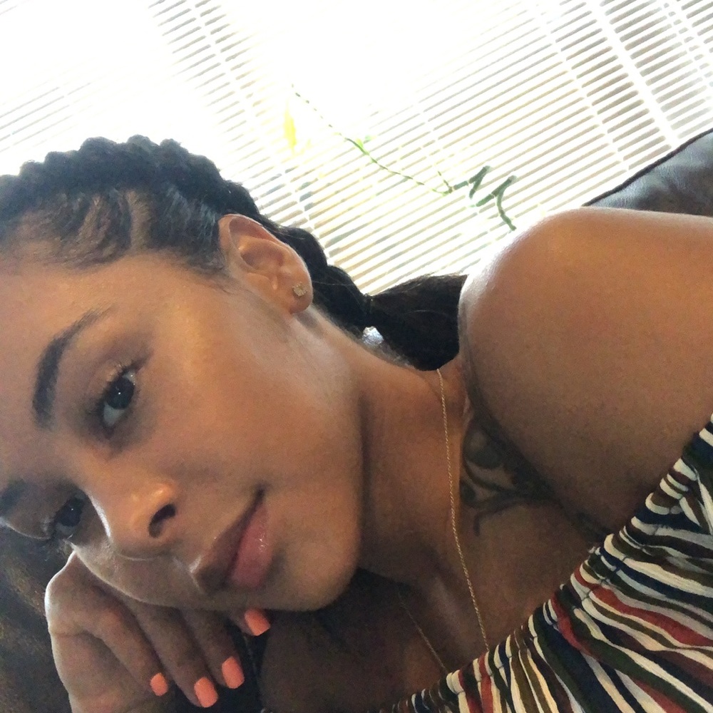 Meet your Posher, Amanda